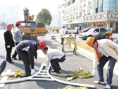 技術(shù)團(tuán)隊(duì) 